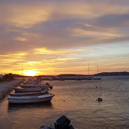 Charming Seaside Noa & Jakov, Sibenik Apartmán Žaborić