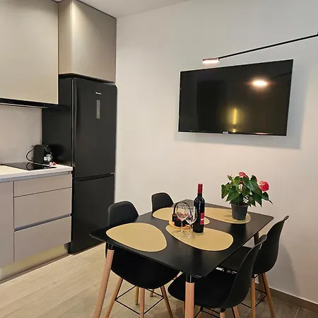 Apartment Charming Seaside Noa & Jakov, Sibenik Zaboric