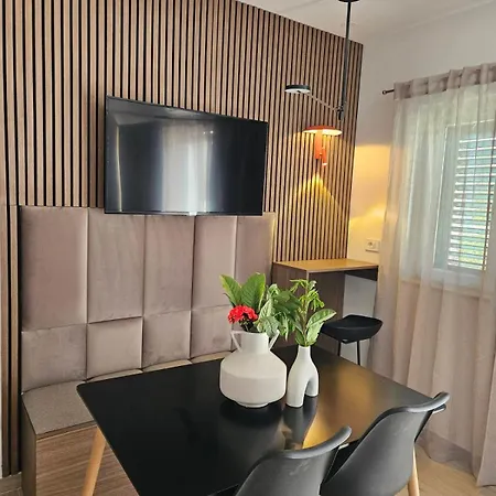 Apartment Brand New Seaside Noa & Jakov, Sibenik *