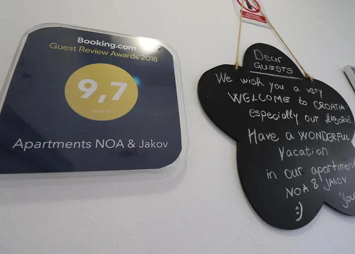 Apartment Charming Seaside Noa & Jakov, Sibenik Zaboric