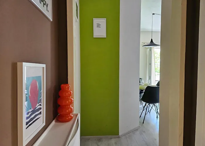 Charming Seaside Noa & Jakov, Sibenik Appartement